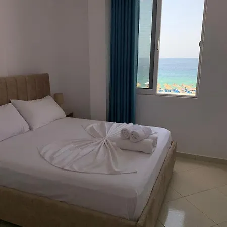 Mediterranean 4* ヒマラ