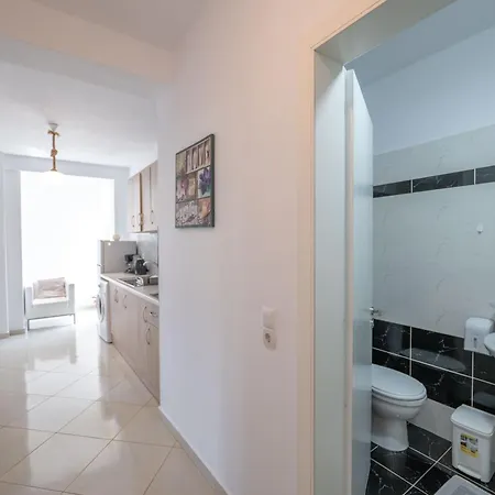 Mediterranean ゲストハウス ヒマラ