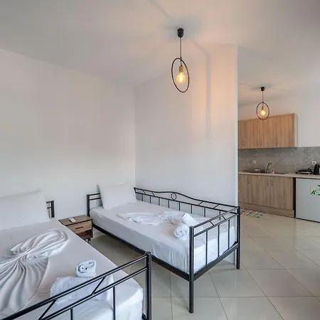 ゲストハウス Mediterranean ヒマラ